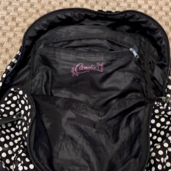 Women’s Candie’s med back pack, blk/white checker board, used. - Picture 4 of 7